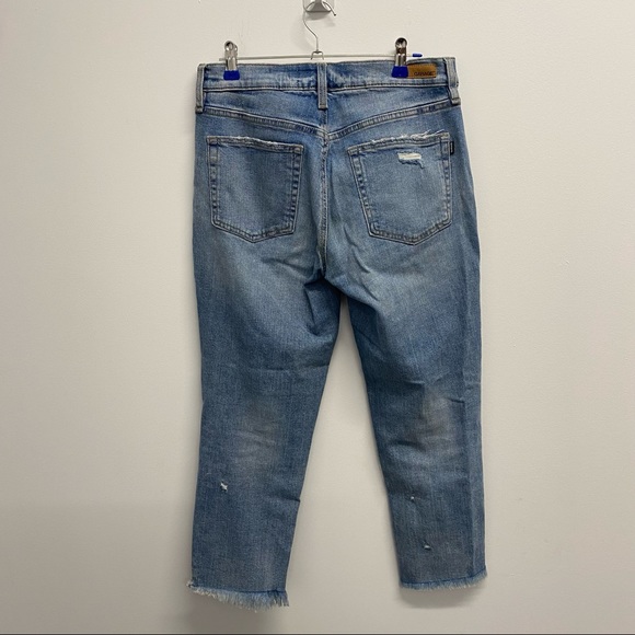 DISTRESSED ANKLE JEANS - Picture 10 of 11